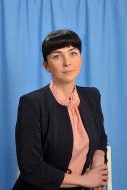 Попова Елена Валерьевна